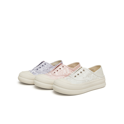 天美意2024秋新款商场同款缎面印花一脚蹬小白鞋女休闲鞋KJ003CM4