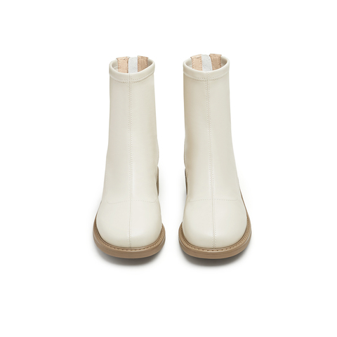 天美意2024冬新款商场同款厚底简约百搭短靴女时装靴CJT55DZ4