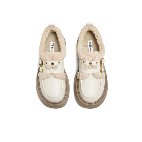 天美意2024冬新款商场同款疯狂动物城联名毛毛鞋女乐福鞋CR820DM4