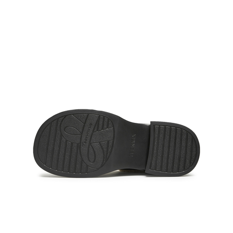 天美意2024冬新款商场同款疯狂动物城联名毛毛鞋女乐福鞋CR820DM4