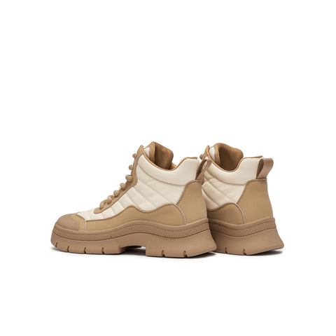 天美意2024冬新款休闲系带运动百搭复古户外厚底女板靴BK341DD4