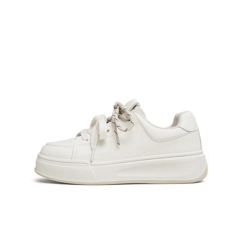 天美意2025春新款厚底百搭时尚通勤运动风女休闲板鞋KB064AM5