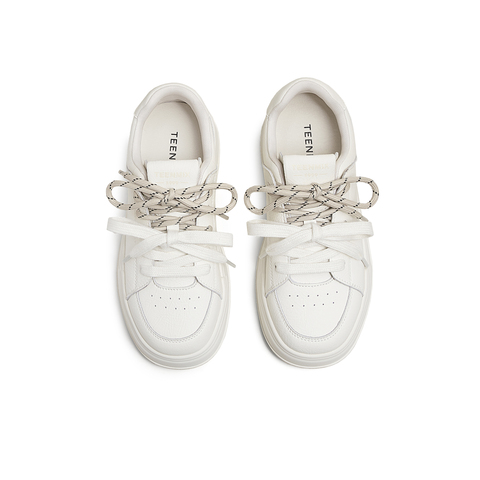 天美意2025春新款厚底百搭时尚通勤运动风女休闲板鞋KB064AM5