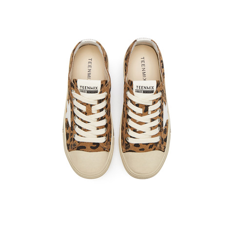 天美意2025春新款百搭时尚通勤潮流复古风女休闲板鞋KB065AM5