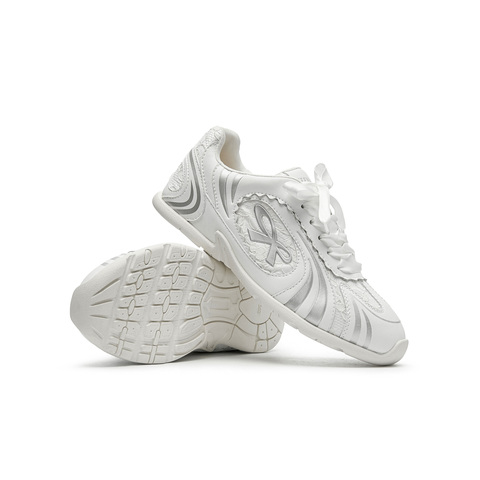 天美意2025春新款休闲百搭时尚通勤运动风女德训鞋KG076AM5