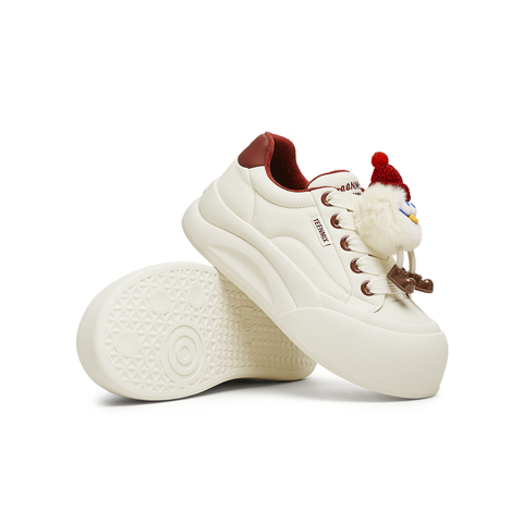 天美意2024冬新款商场同款时尚厚底百搭休闲运动女板鞋BK471AM5