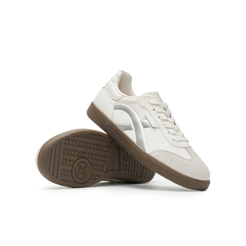 天美意2025春新款商场同款复古休闲系带百搭女德训鞋CP229AM5