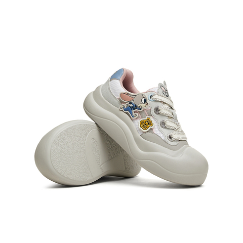 天美意2025春新款商场同款疯狂动物城联名女板鞋CP534AM5