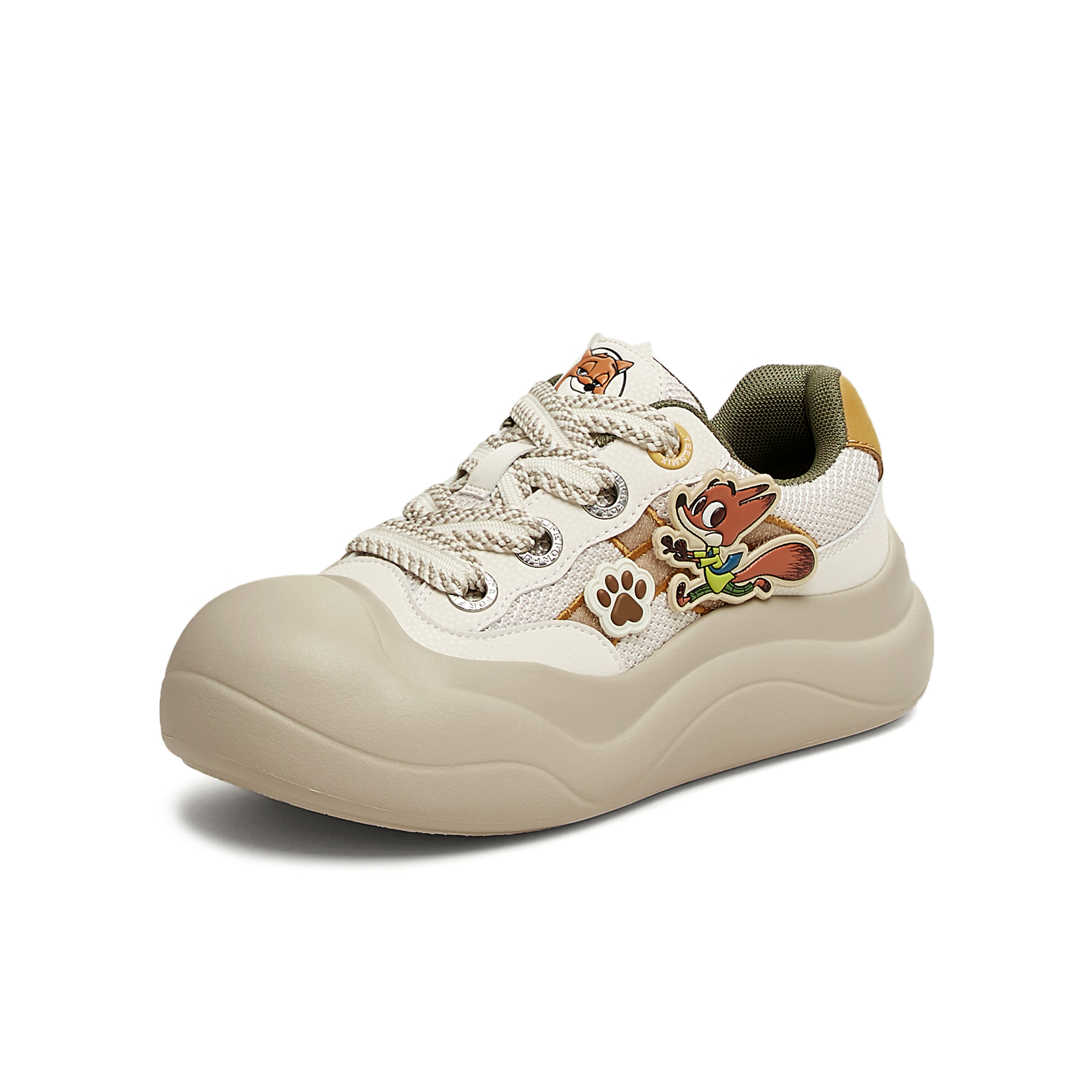 天美意2025春新款商场同款疯狂动物城联名女板鞋CP534AM5