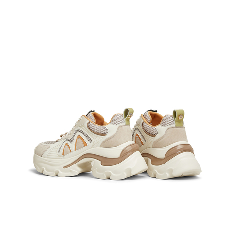 天美意2025春新款商场同款疯狂动物城联名女老爹鞋BK711AM5