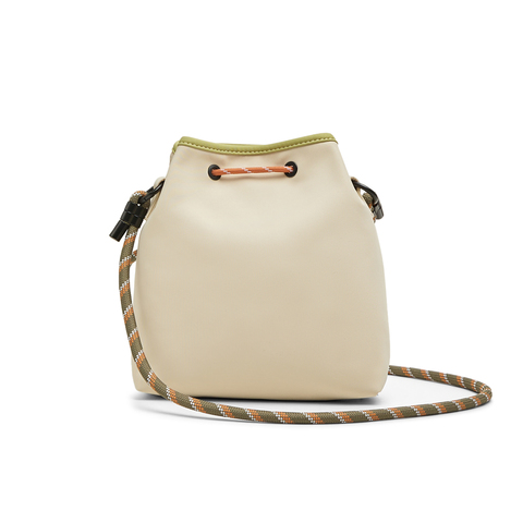 天美意2025夏新款商场同款疯狂动物城工装户外女斜挎包X3091BX5