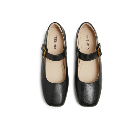 天美意2025春新款纯色复古百搭通勤浅口低跟女休闲鞋KM075AQ5