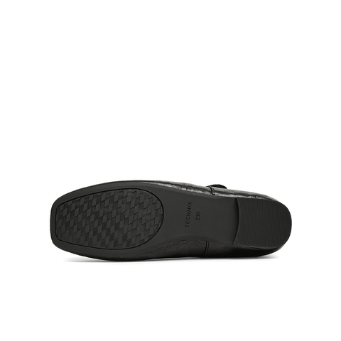 天美意2025春新款纯色复古百搭通勤浅口低跟女休闲鞋KM075AQ5