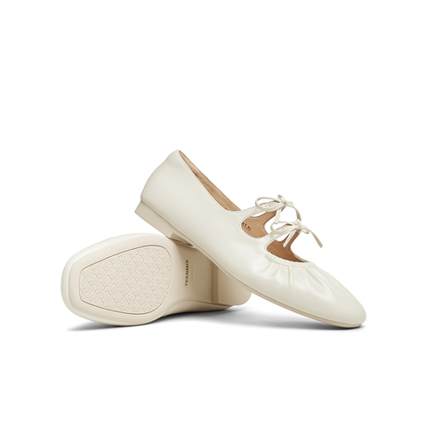 天美意2025春新款法式蝴蝶结优雅复古一脚蹬女玛丽珍鞋KM064AQ5