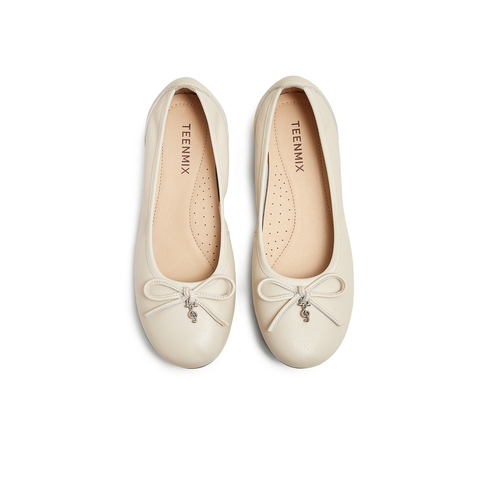 天美意2025春新款纯色复古一脚蹬舒适通勤女浅口单鞋KQ028AQ5