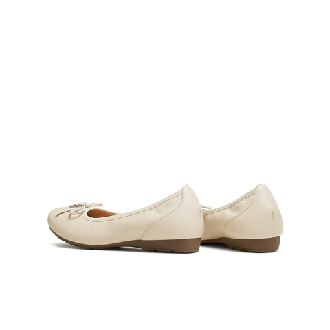 天美意2025春新款纯色复古一脚蹬舒适通勤女浅口单鞋KQ028AQ5