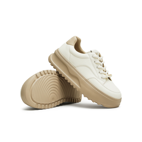 天美意2025春新款商场同款厚底简约清新百搭通勤女板鞋BJ561AM5