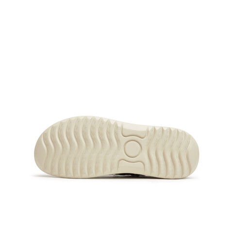 天美意2025夏新款商场同款轻便舒适休闲户外健步男布鞋FDG01BM5