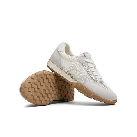 天美意2025夏新款时尚休闲百搭系带网面通勤女德训鞋KG087BM5