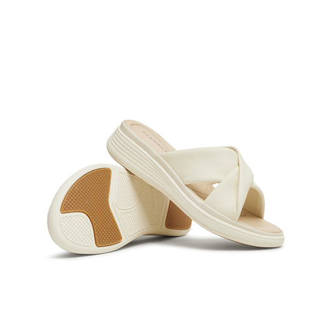 天美意2025夏新款商场同款软底休闲百搭舒适女一字拖鞋BK981BT5