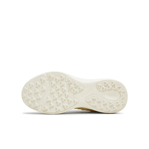 天美意2025秋新款商场同款纯色百搭潮流运动鞋女轻跑鞋BL071CM5