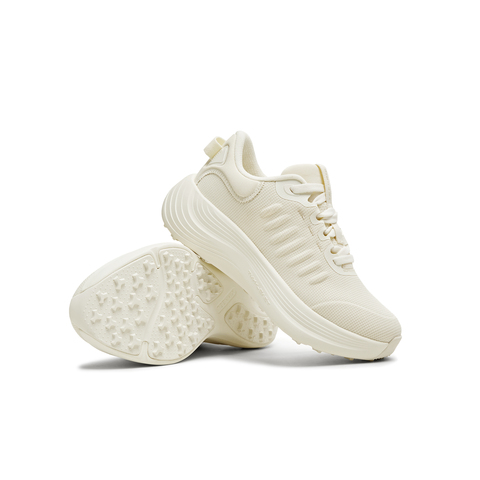 天美意2025秋新款商场同款纯色百搭潮流运动鞋女轻跑鞋BL071CM5