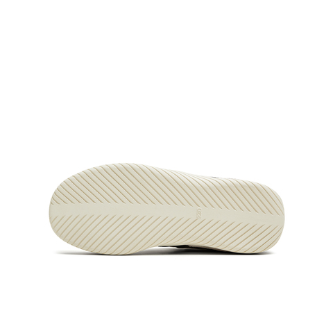 天美意2025秋新款休闲小白鞋运动复古板鞋百搭女德训鞋KG102CM5