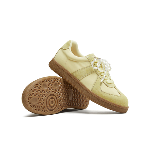 天美意2025秋新款休闲系带百搭拼色复古潮流女德训鞋KG118CM5