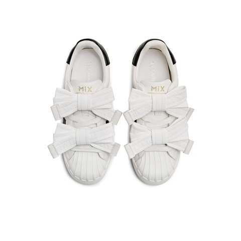 天美意2025夏新款休闲系带大蝴蝶结潮流韩系百搭女板鞋KB073BM5