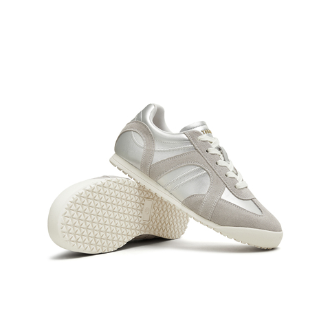 天美意2025秋新款潮流休闲系带拼色复古百搭女德训鞋KG120CM5