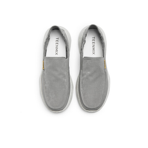 天美意2025秋新款商场同款纯色百搭厚底一脚蹬男布鞋3WG01CM5