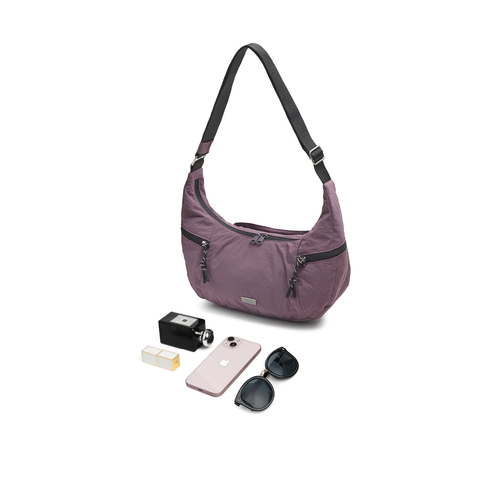 天美意2025秋新款商场同款工装百搭饺子包休闲女斜跨包X3136CX5