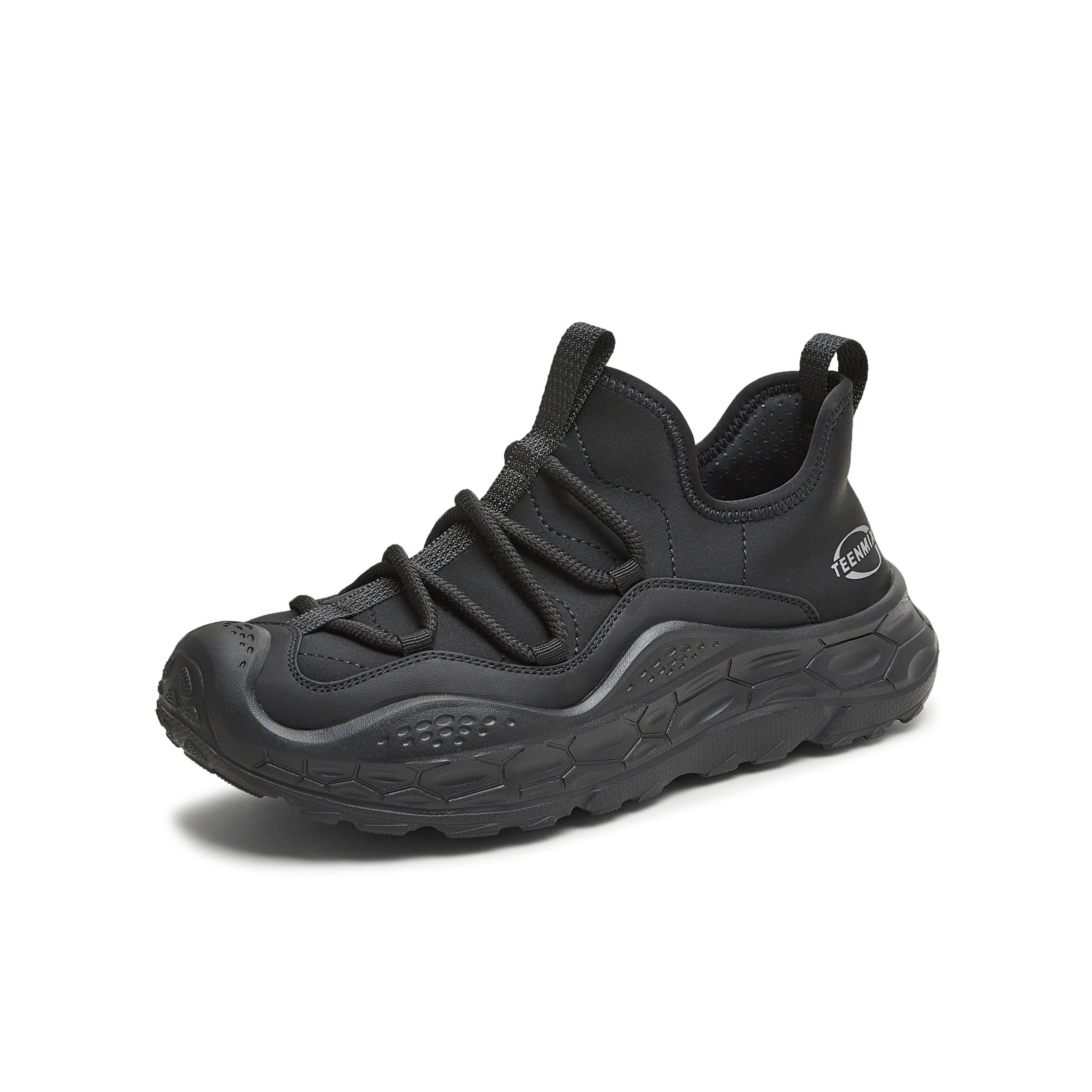 天美意2025秋新款韩版清新户外运动男休闲鞋KH014CM5