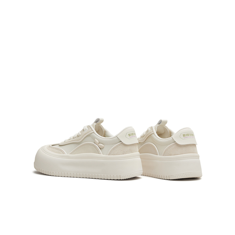 天美意2025秋新款商场同款休闲系带厚底百搭增高女板鞋CDR23CM5