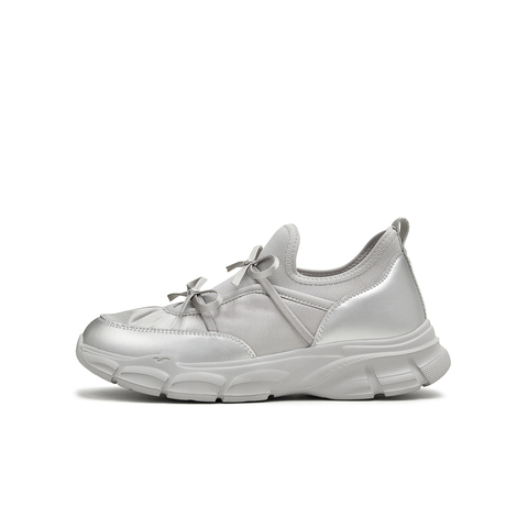 天美意2025秋新款时尚芭蕾鞋一脚蹬百搭日常女轻跑鞋KD105CM5