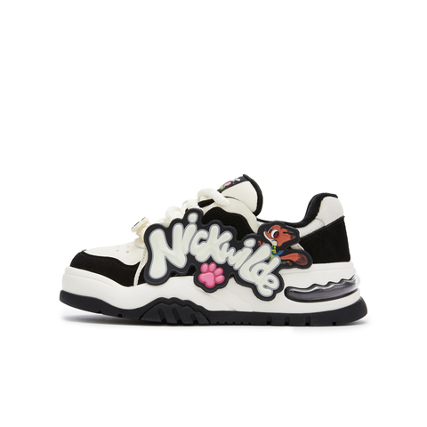 天美意2025秋新款商场同款疯狂动物城联名面包鞋女板鞋CNE30CM5