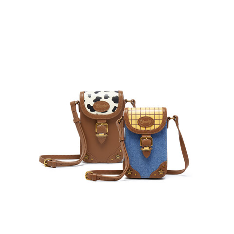 天美意2025秋新款商场同款玩具总动员联名迷你女斜挎包X3179CX5