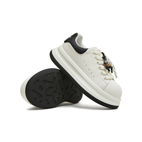 天美意2025秋新款休闲百搭厚底系带运动户外女小白鞋BM261CM5