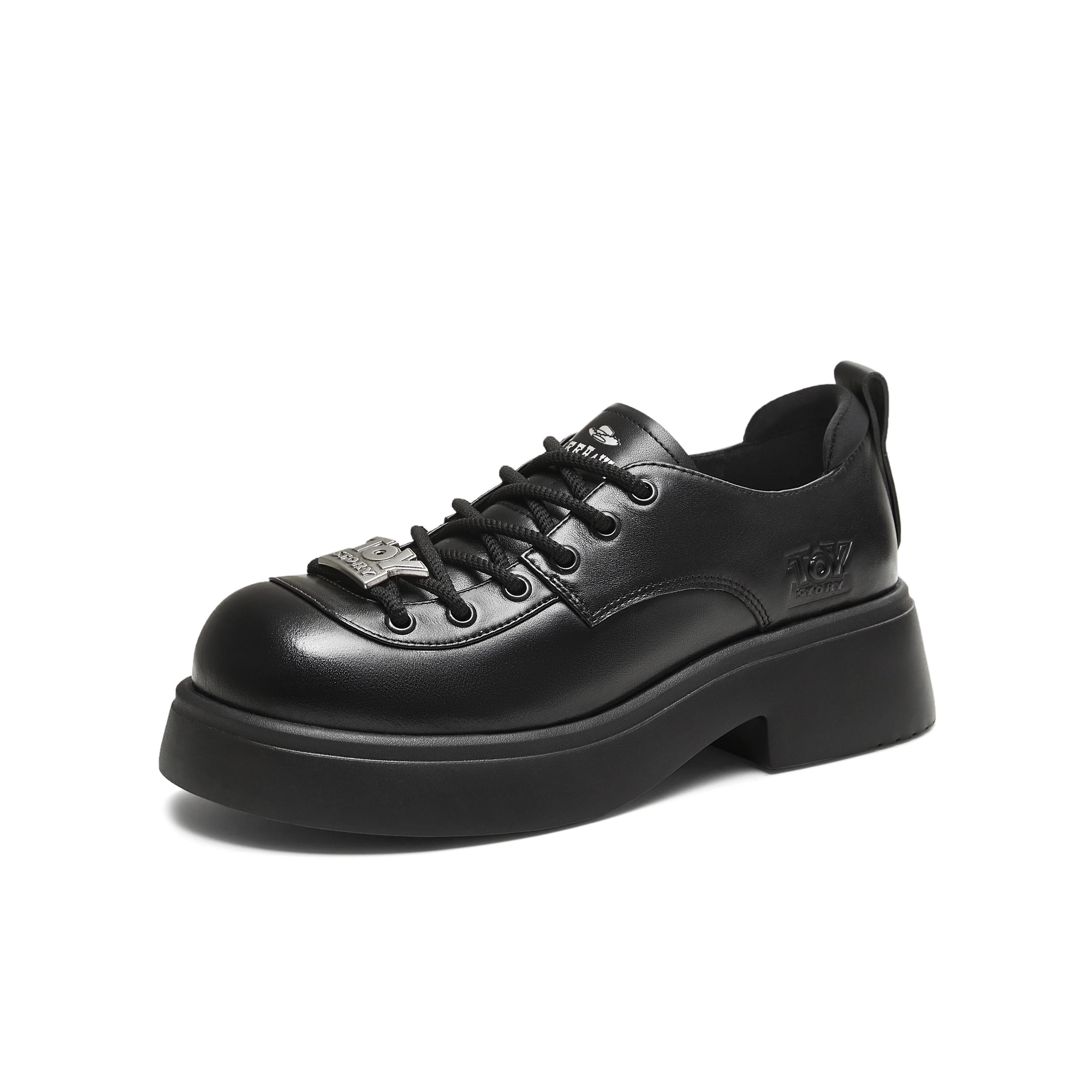 天美意2025秋新款商场同款玩具总动员联名百搭女牛津鞋CDV21CM5