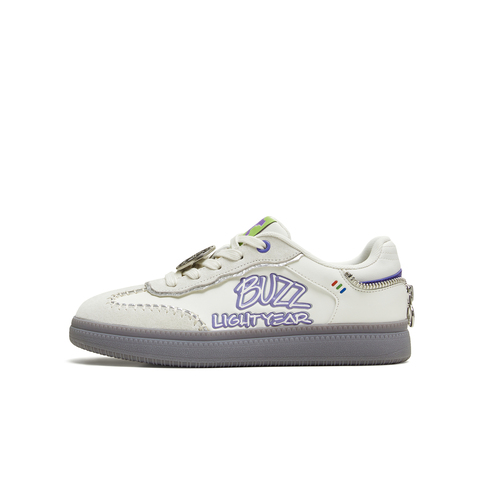 天美意2025冬新款商场同款玩具总动员联名复古女德训鞋CEL24DM5