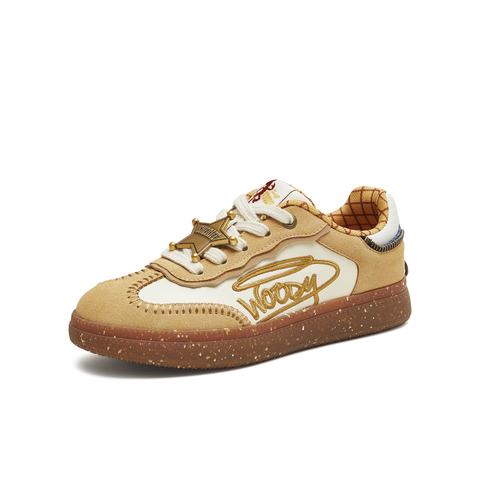 天美意2025冬新款商场同款玩具总动员联名复古女德训鞋CEL22DM5