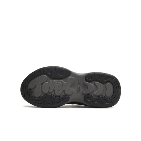 天美意2025冬新款商场同款玩具总动员联名运动女老爹鞋CDG20DM5