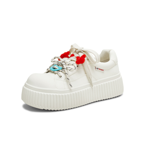 天美意2025冬新款商场同款玩具总动员联名大头鞋女板鞋CE120DM5