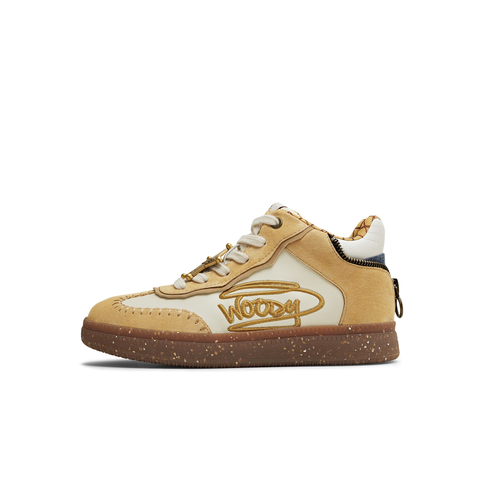 天美意2025冬新款商场同款玩具总动员联名复古女德训鞋CEL40DD5