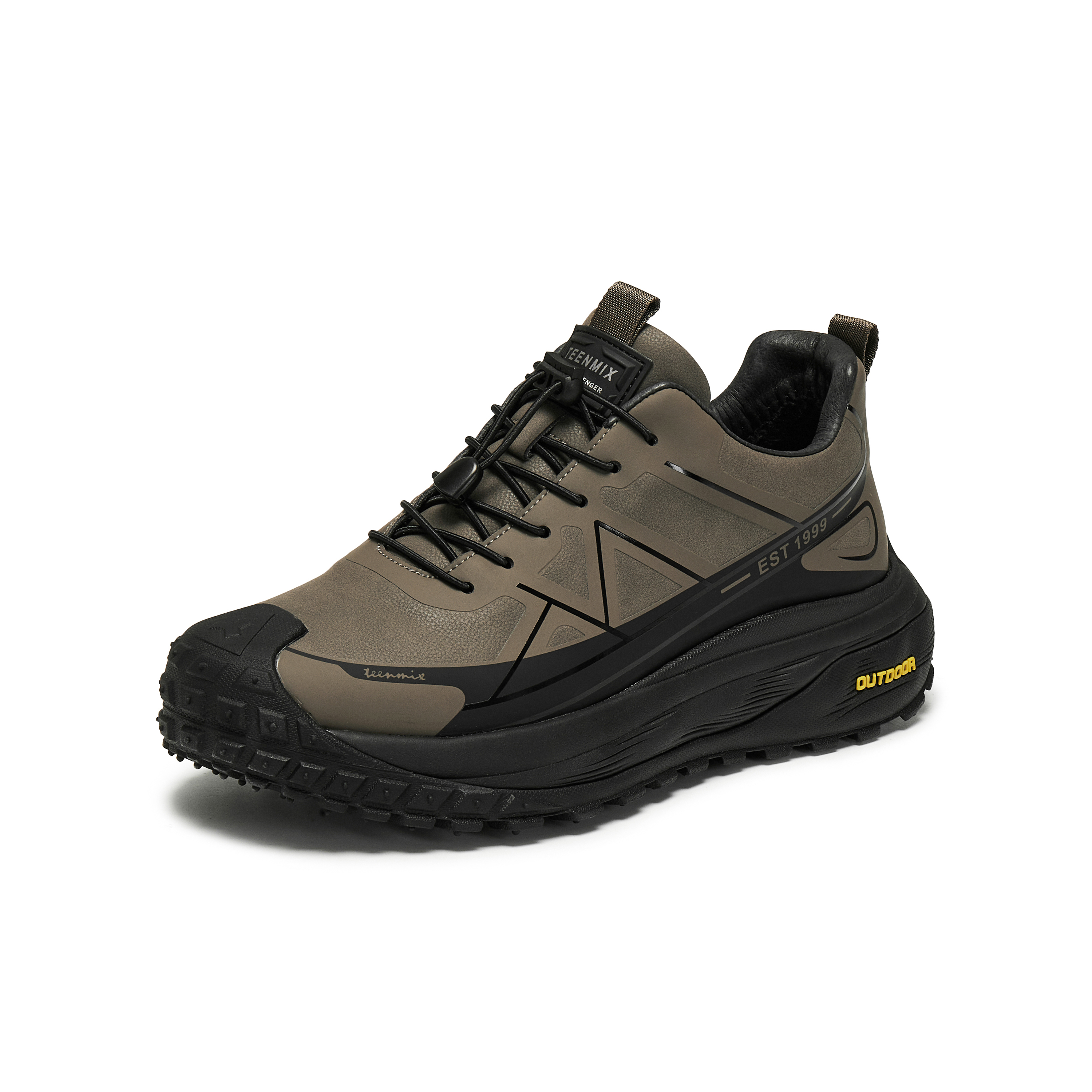 天美意2025冬新款商场同款休闲运动复古户外男网运动鞋WMA01DD5