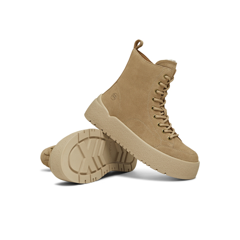 天美意2025冬新款商场同款系带短靴户外潮流女马丁靴CCR40DD5