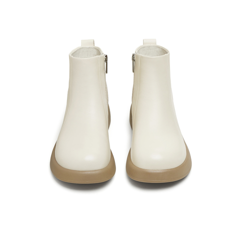 天美意2025冬新款厚底英伦简约百搭短靴女时装靴KYP08DD5