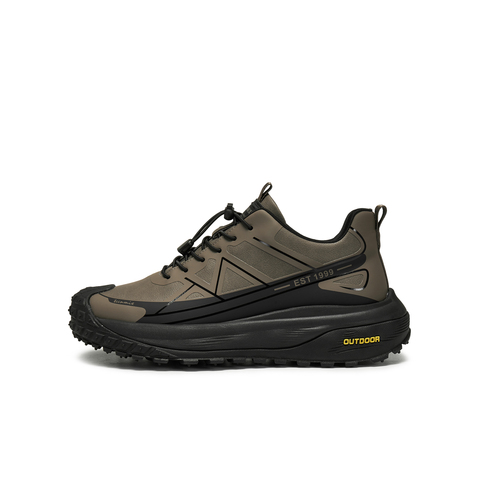 天美意2025冬新款商场同款休闲运动复古户外男网运动鞋WMA01DD5