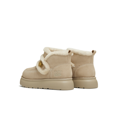 天美意2025冬新款商场同款玩具总动员联名短靴女雪地靴CE741DD5