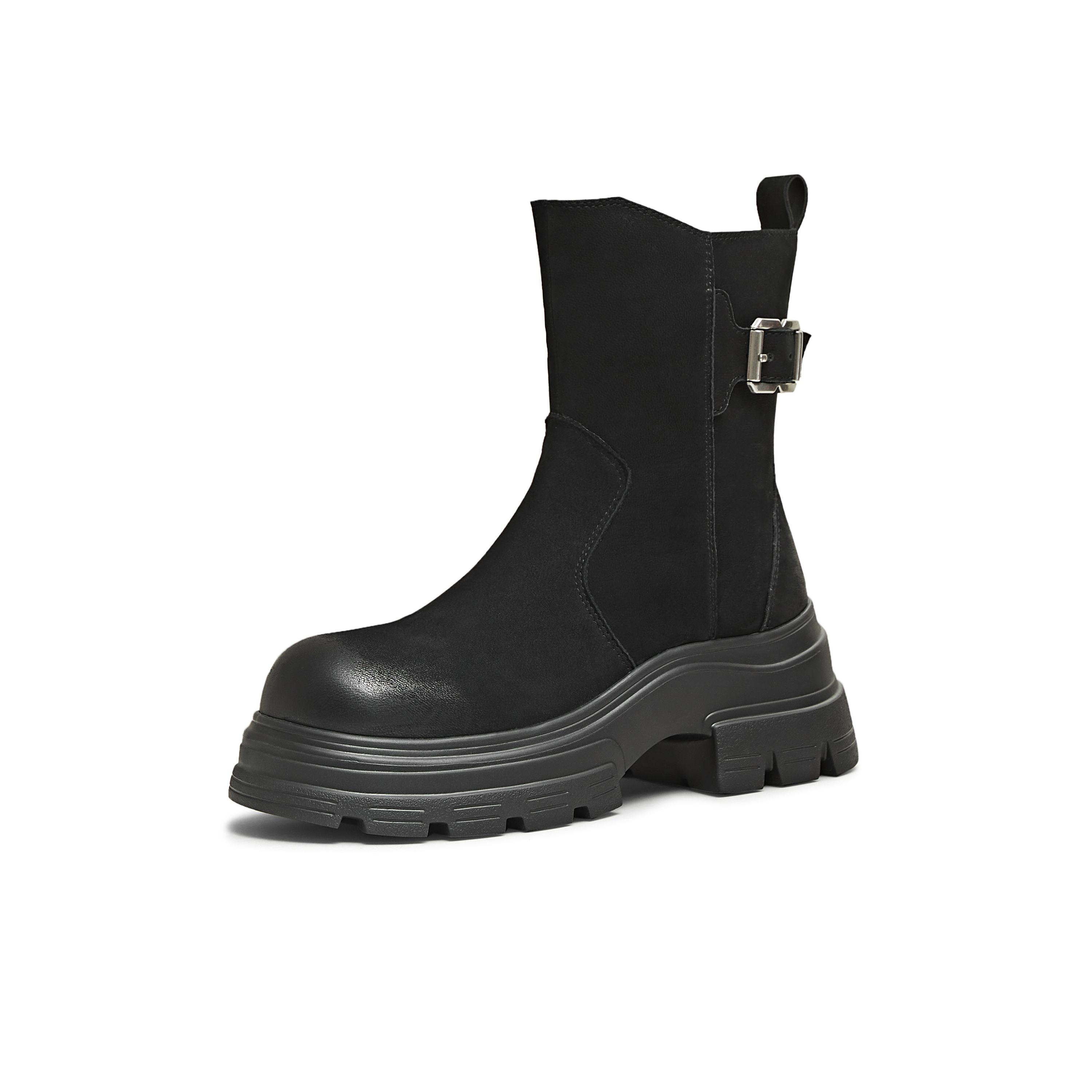 天美意2025冬新款商场同款厚底增高百搭短靴女时装靴CFB60DZ5